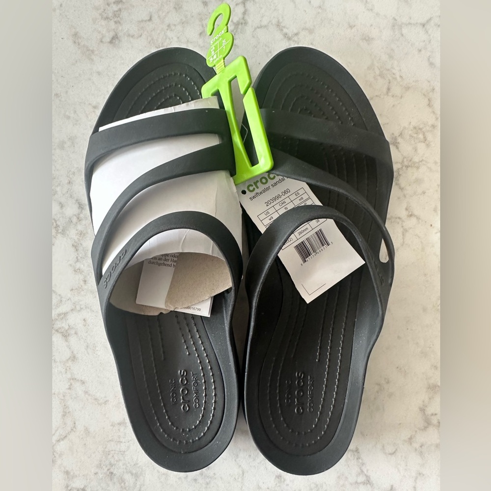 Crocs Swiftwater Size 9